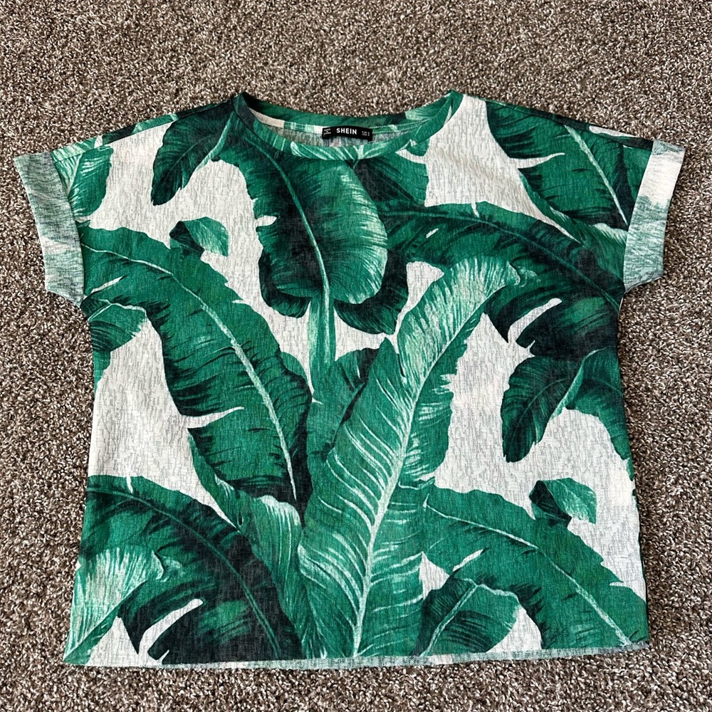 SHEIN Tropical Green Leaf Cropped Tee